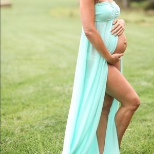 NEVER USED Pregnancy Dress for photo shoots